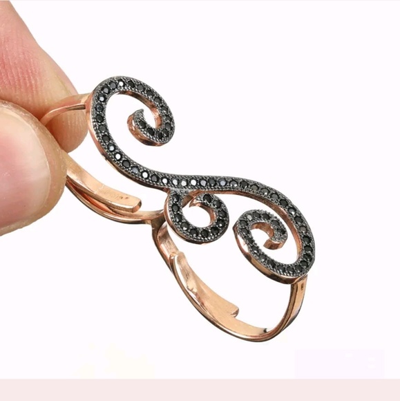 Black Onyx Gemstone swirl double finger Sterling & Rosegold ring Sz8 Adjustable - Picture 3 of 3